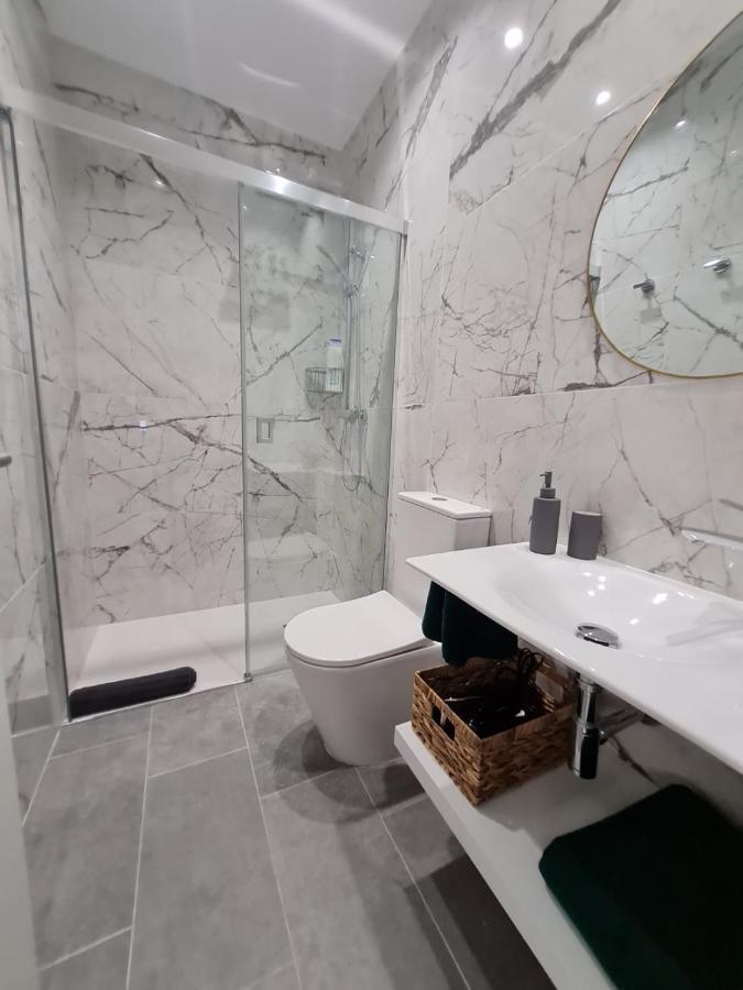 Loftinmalaga Aparthotel Kültér fotó