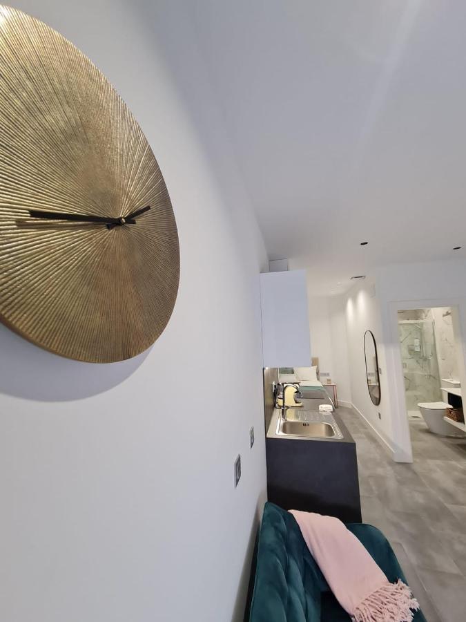 Loftinmalaga Aparthotel Kültér fotó