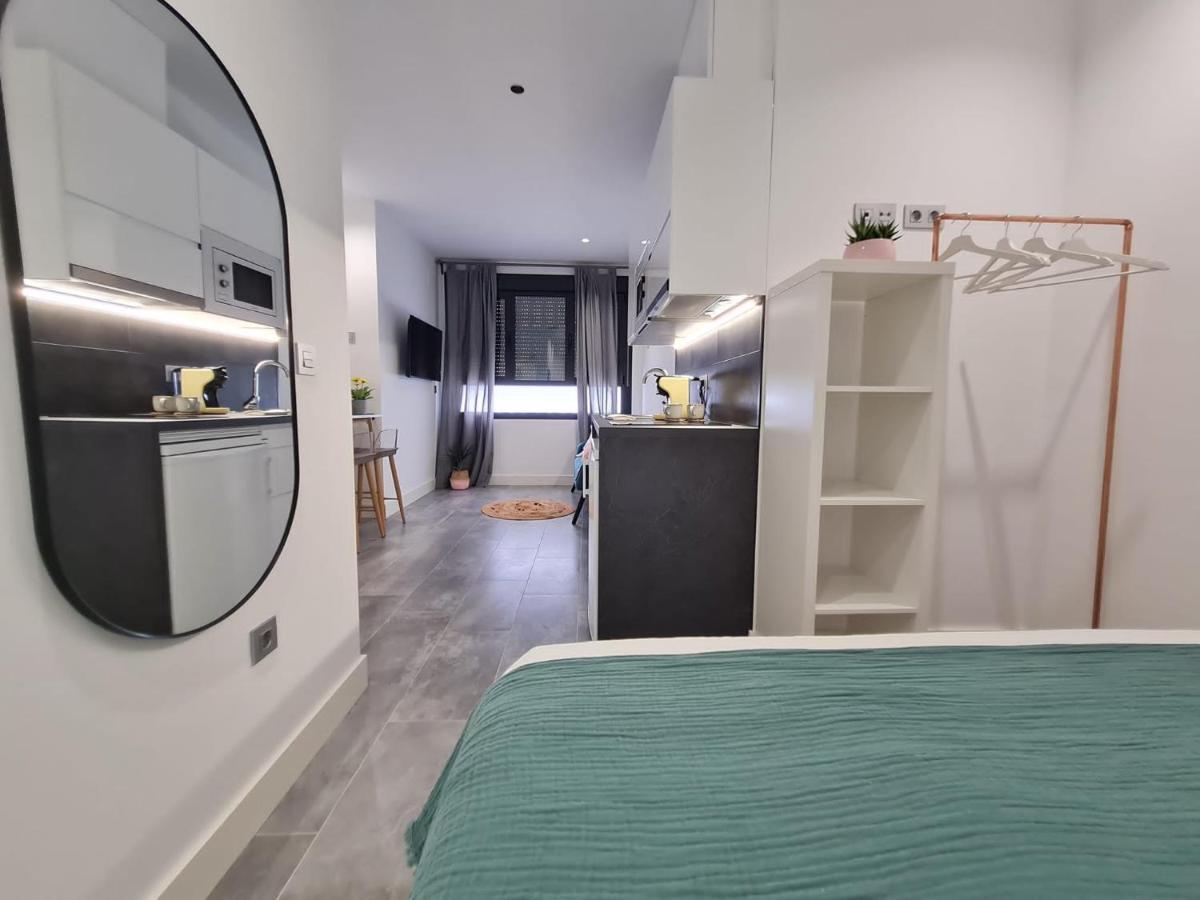 Loftinmalaga Aparthotel Kültér fotó
