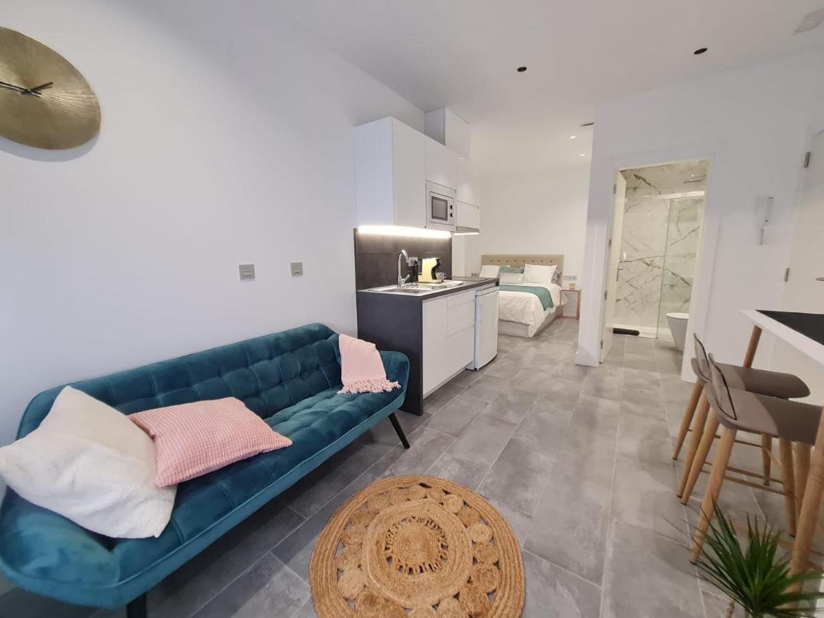 Loftinmalaga Aparthotel Kültér fotó