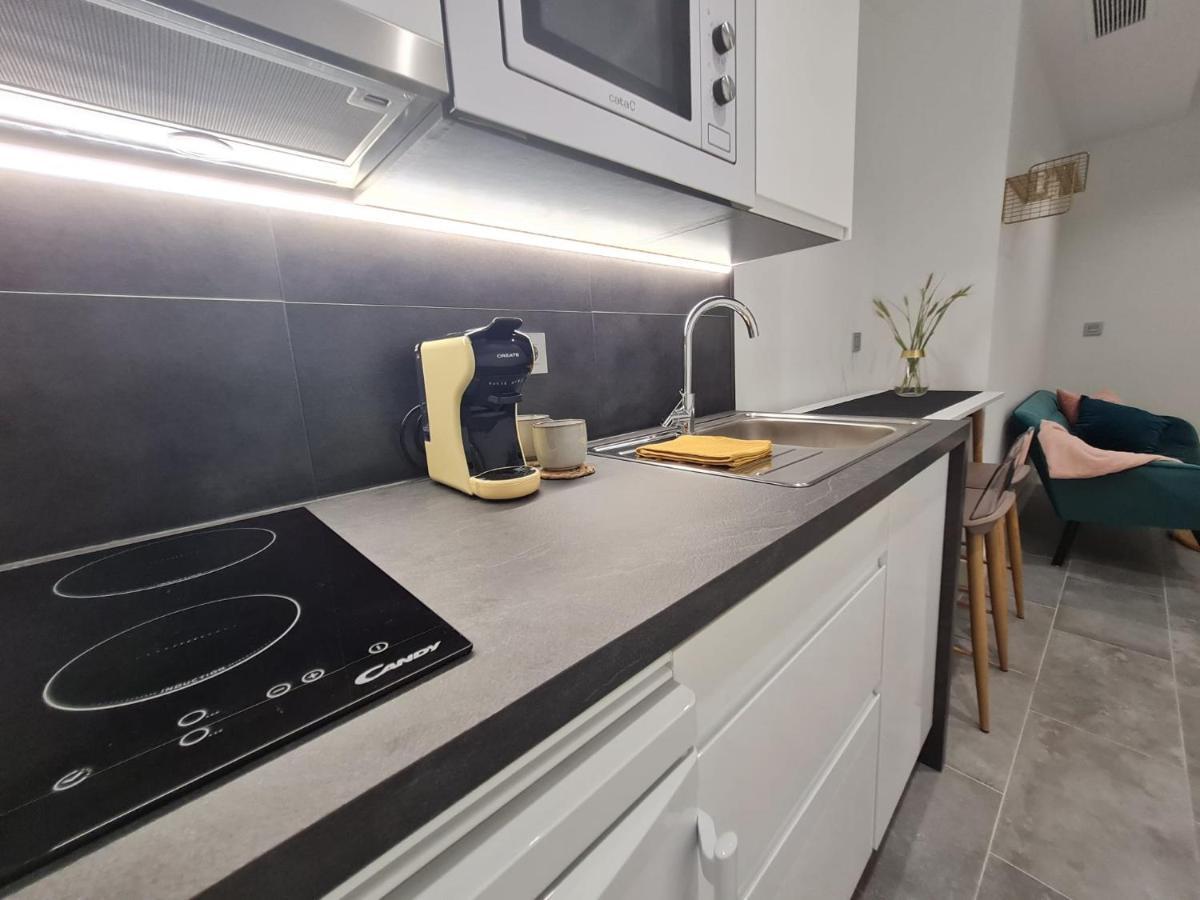Loftinmalaga Aparthotel Kültér fotó