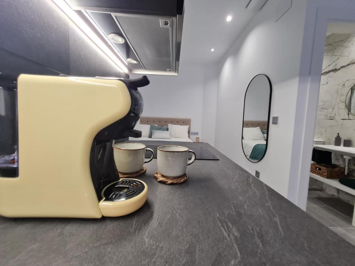 Loftinmalaga Aparthotel Kültér fotó