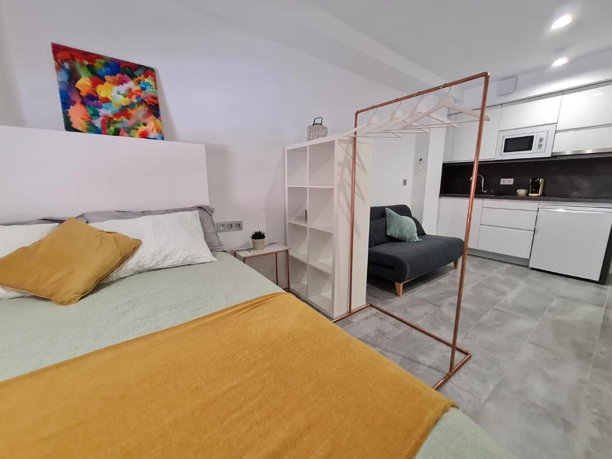 Loftinmalaga Aparthotel Kültér fotó