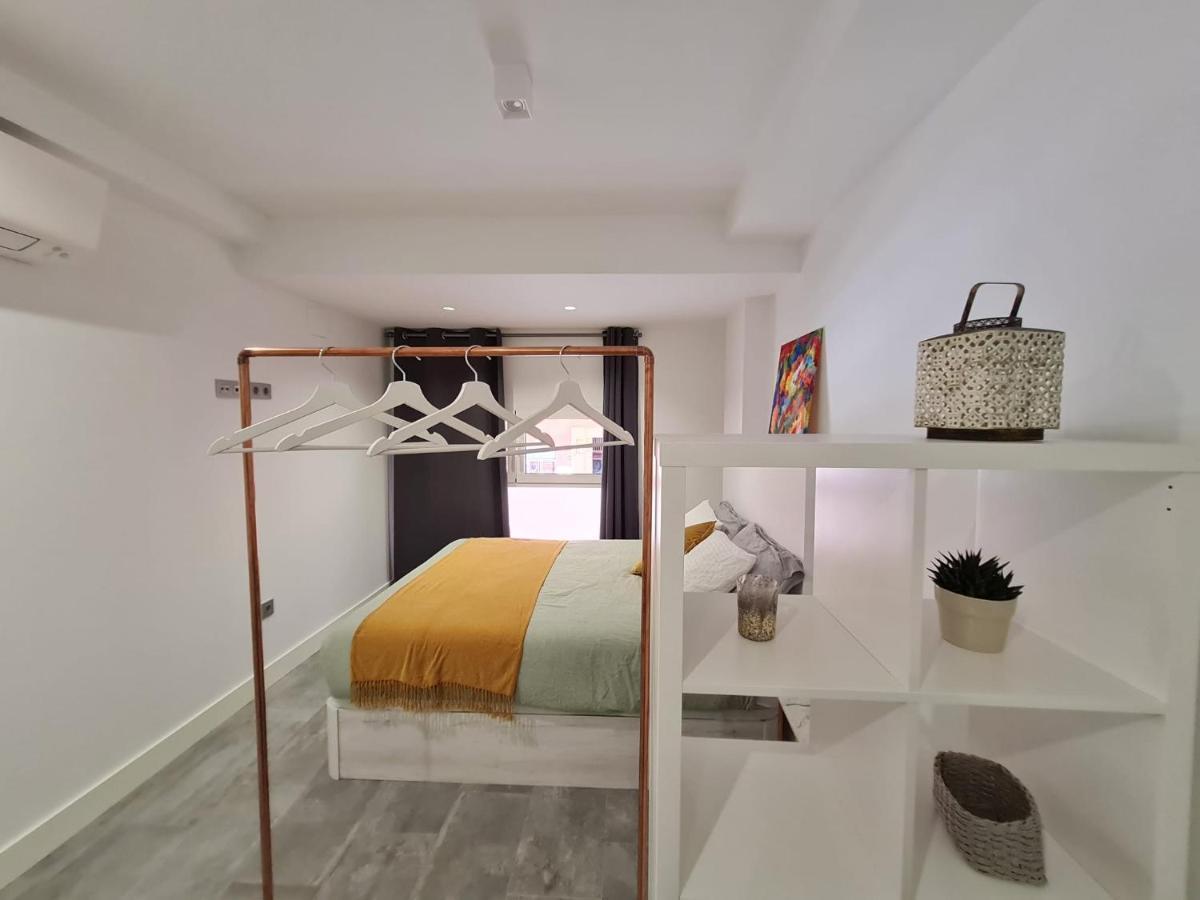 Loftinmalaga Aparthotel Kültér fotó