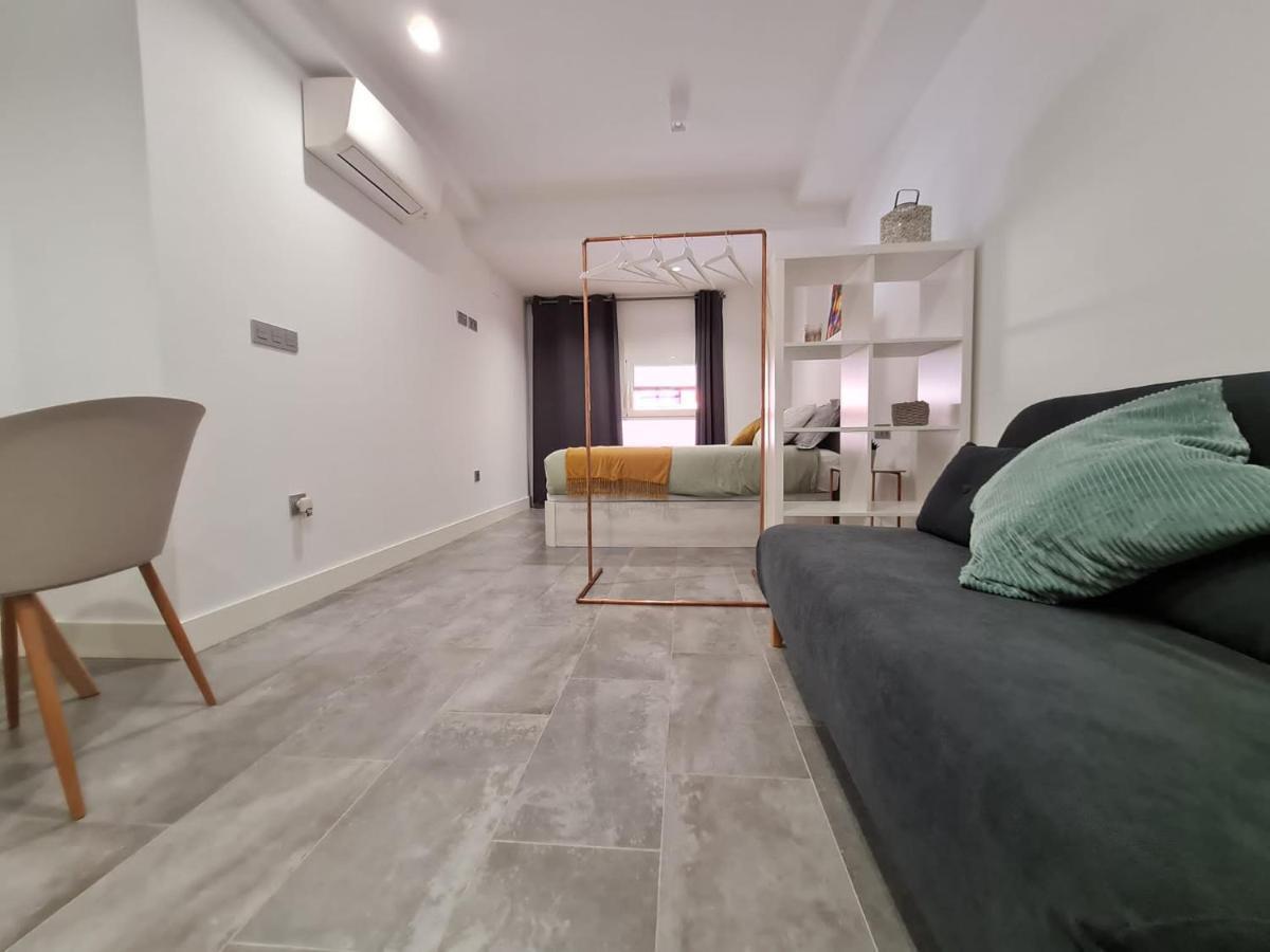 Loftinmalaga Aparthotel Kültér fotó