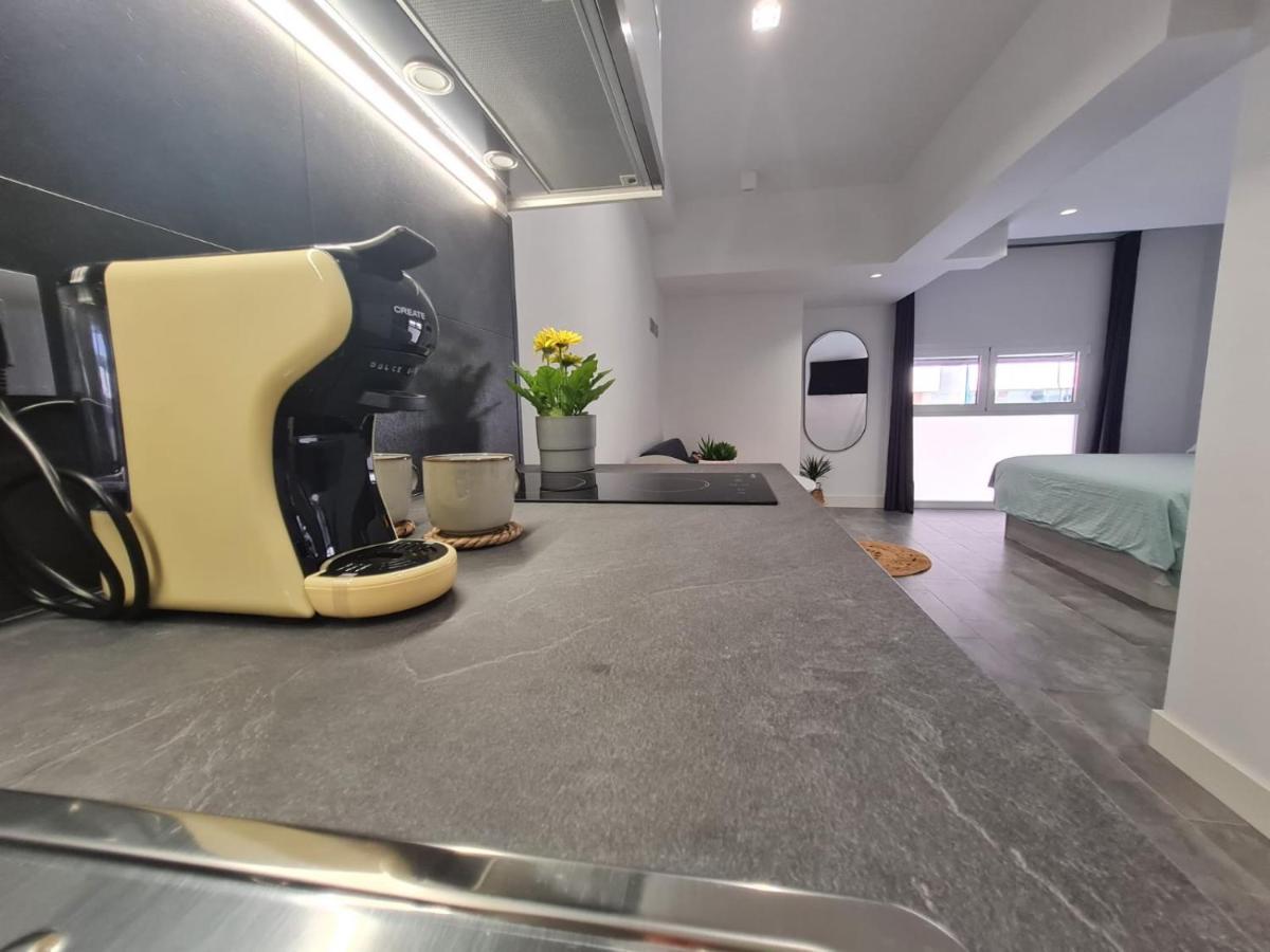 Loftinmalaga Aparthotel Kültér fotó