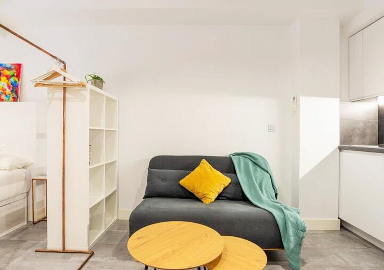 Loftinmalaga Aparthotel Kültér fotó
